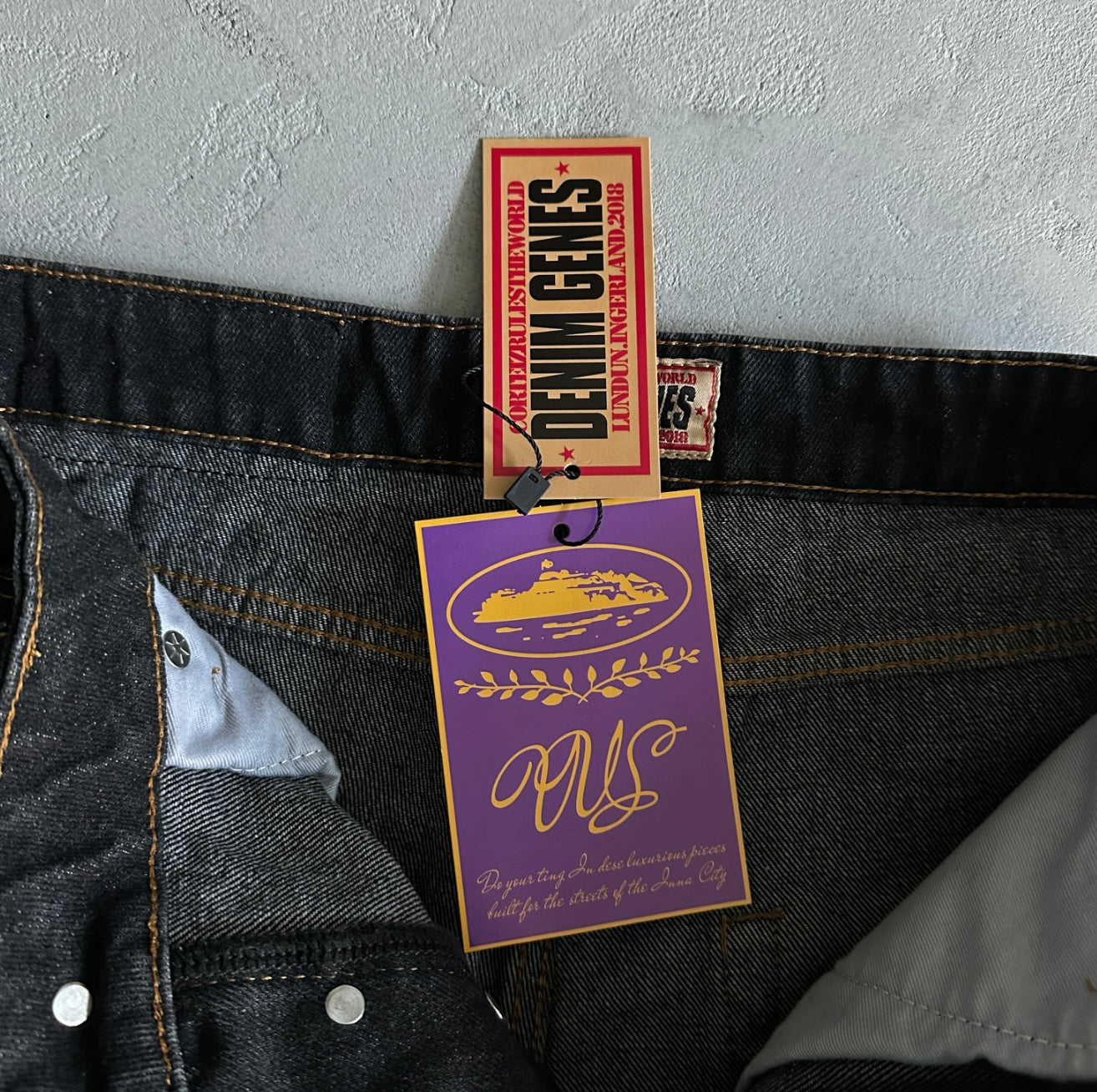 Corteiz Alcatraz Baggy Jeans black