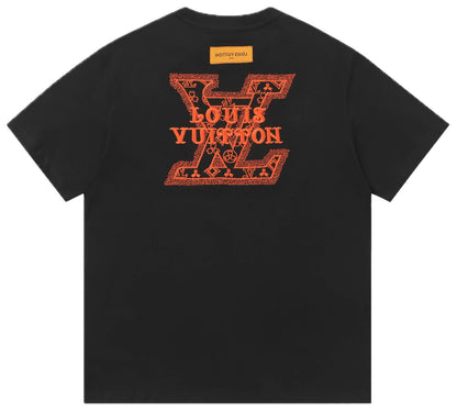 LV graphic print tshirt black