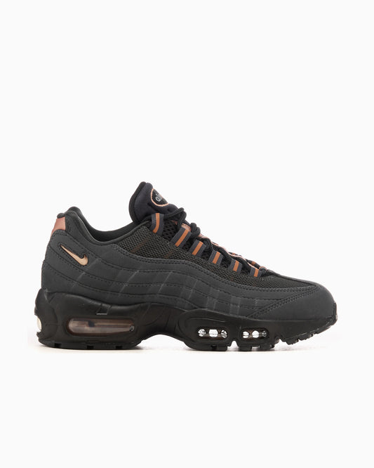 SYNA WORLD X AIR MAX 95
