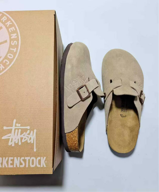 BIRKENSTOCK X STUSSY