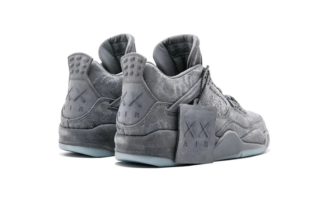 JORDAN RETRO 4 x KAWS