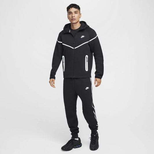CONJUNTO NIKE TECH NEGRO