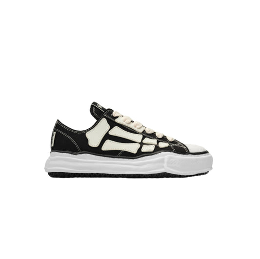 AMIRI X MMY BONES SNEAKERS